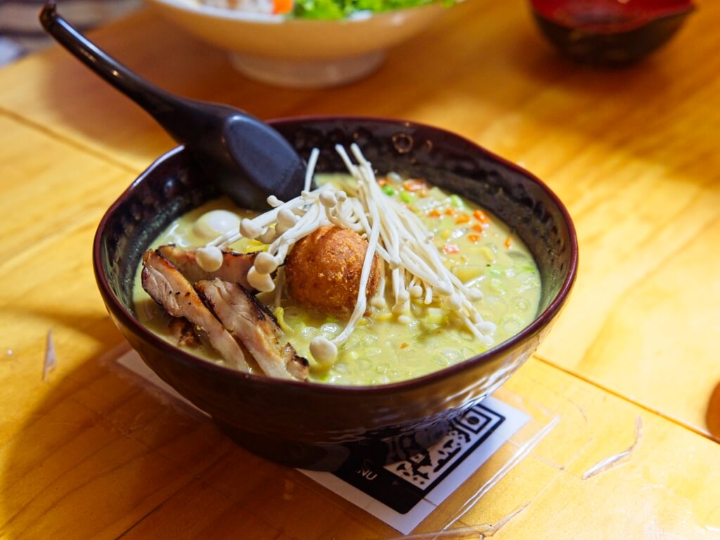 Saigon Curry Ramen At Sera's